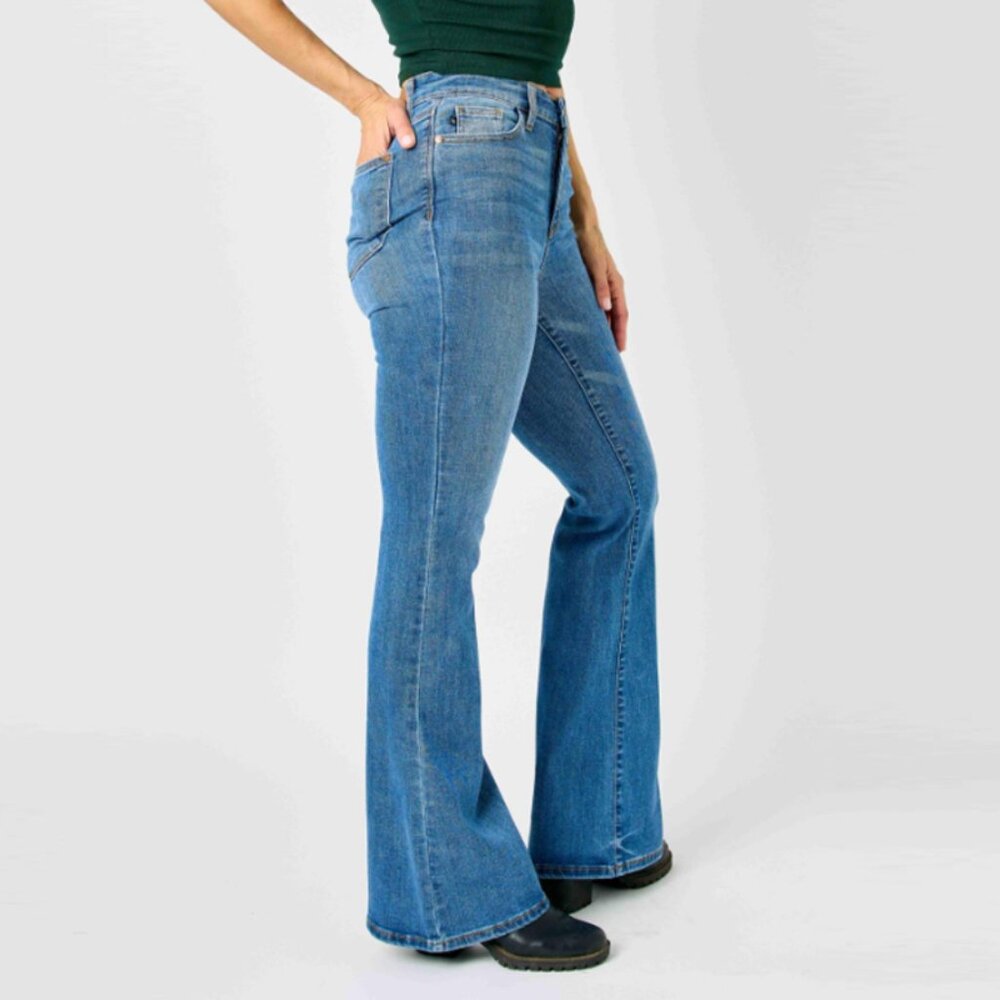 Judy Blue Women's High Waist Classic Flare Jeans
